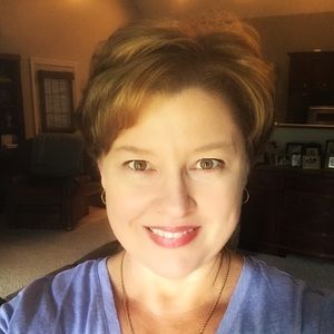 Meet your Posher, Catherine